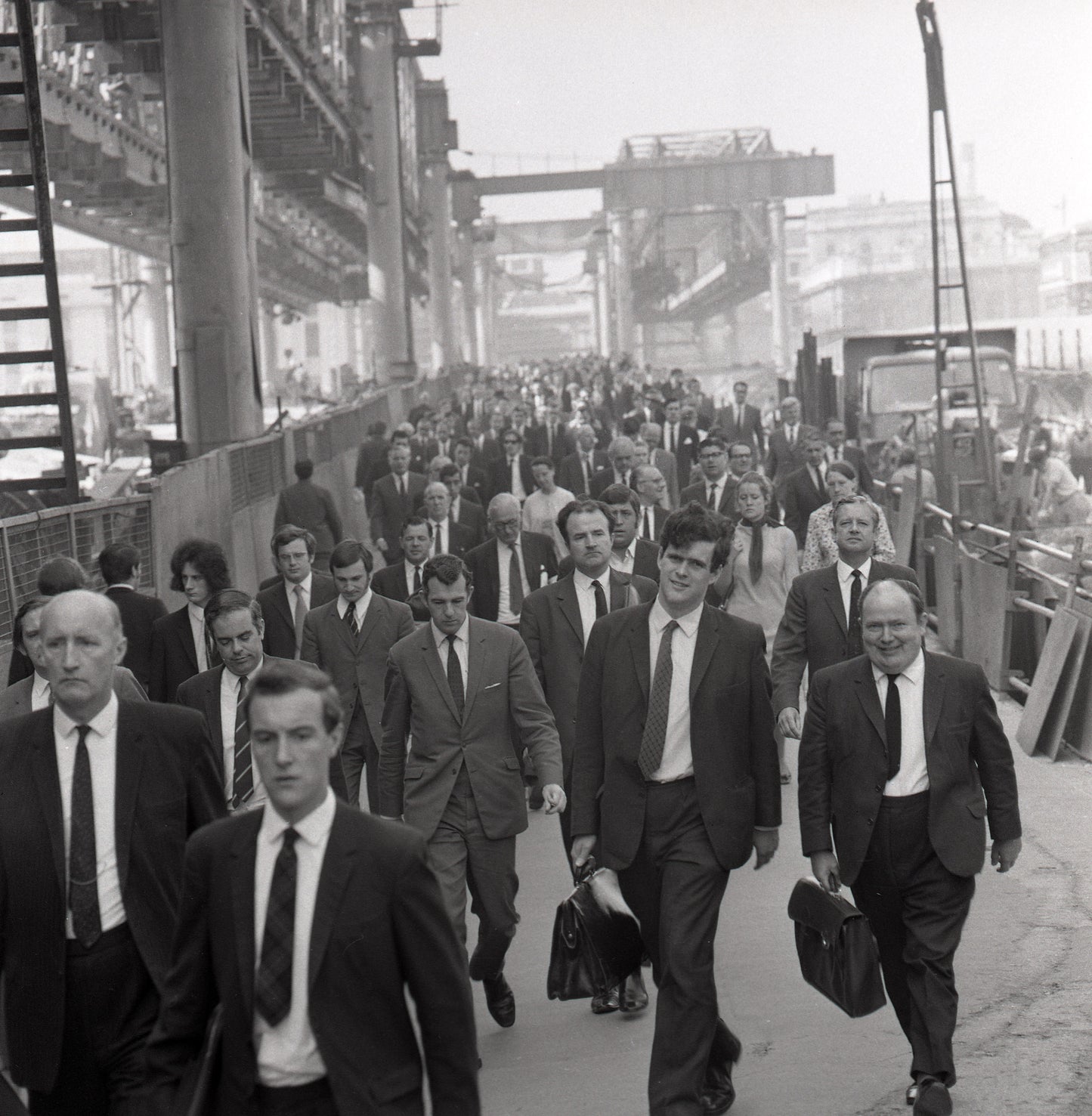 London Bridge Commuters