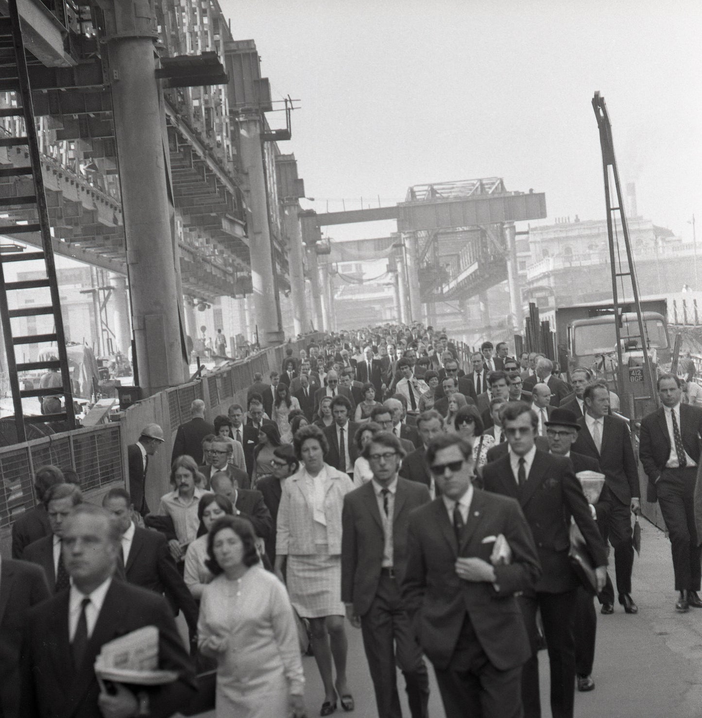 London Bridge Commuters